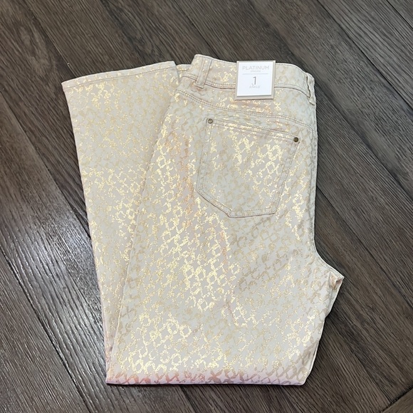 Chicos beige platinum denim ankle pants with metallic gold lattice design - Picture 15 of 16